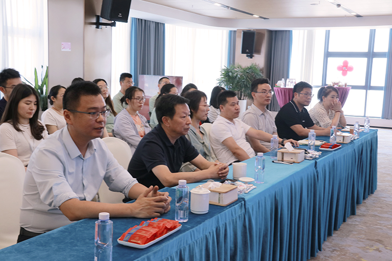 二十一载 智造未来丨贺ga黄金甲股份廿一诞辰，再启新篇